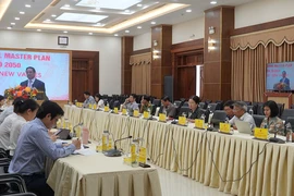 Quảng Trị chấn chỉnh việc vắng mặt, họp không đúng thành phần
