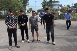 Nhóm thanh niên đặt hàng rồi chặn đường cướp tài sản của shipper 