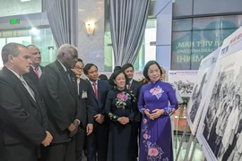Quảng trị triển lãm kỷ niệm 50 năm Chủ tịch Fidel Castro thăm vùng giải phóng miền Nam Việt Nam