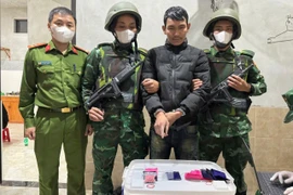 Đang mua 600 viên ma túy để sử dụng thì bị bắt