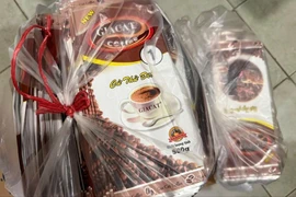 TP Huế: Phát hiện cơ sở bán cafe trộn bắp, phụ gia không rõ nguồn gốc