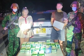 Bắt giữ cặp đôi người Lào vận chuyển 17kg ma túy