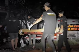 Ngồi trên đường ray, người đàn ông ở Huế bị tàu hỏa tông tử vong
