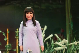 Nghệ sĩ cải lương Thanh Kim Huệ qua đời, nhiều nghệ sĩ tiếc thương