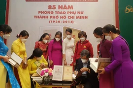 Phát hành bộ sách "85 năm phong trào phụ nữ TP.HCM" 