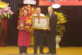 Tiểu thuyết hình sự 'Hồ sơ lửa' của nhà văn Lại Văn Long lập kỷ lục 