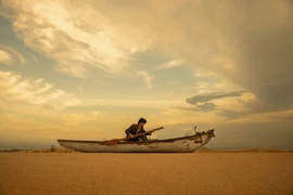 Đen Vâu, Phương Mỹ Chi nhá hàng MV mới, cộng đồng mạng đua nhau đoán đề Văn tốt nghiệp THPT