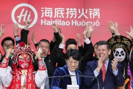 Cổ phiếu công ty sở hữu chuỗi nhà hàng lẩu Haidilao tăng vọt ngay phiên chào sàn Mỹ