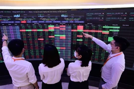 Nhóm ngành mang đến lợi nhuận đầu tư cao nhất trong năm 2024