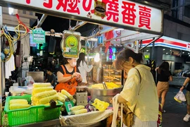 Chợ đêm Lục Hợp – bản hòa tấu của những thanh sắc truyền thống Đài Loan
