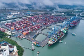 IMF nâng dự báo tăng trưởng kinh tế Việt Nam