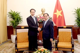Phó Thủ tướng Bùi Thanh Sơn tiếp Đại sứ Trung Quốc Hà Vĩ