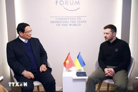 Thủ tướng Phạm Minh Chính gặp Tổng thống Ukraine Volodymyr Zelensky