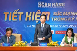 Tiền gửi dân cư tại các tổ chức tín dụng đạt 8 triệu tỉ đồng