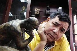 Chủ tịch ĐH FPT kêu gọi: Giải cứu giáo viên tiểu học!
