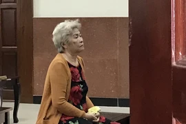 Người đốt chị và cháu gái tại chùa Bửu Quang khóc, xin giảm án