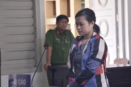 Người phụ nữ bỏ hơn 6kg ma túy trong cốp xe