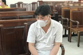 Bênh chồng, vợ bị đánh chấn thương sọ não