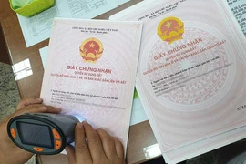 Một giấy đỏ có được thế chấp ở nhiều ngân hàng?