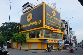 Pháp lý và đạo đức kinh doanh vụ Thế giới Di động trả mặt bằng
