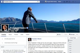 Tổng thống Obama tập tành xài Facebook