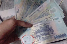 Mua tiền giả trên Facebook dễ như trở bàn tay