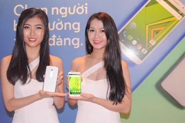 Motorola trở lại thị trường VN với 5 mẫu smartphone đình đám