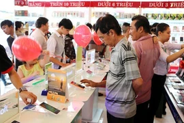 Thị trường smartphone tăng trưởng mạnh vào cuối năm