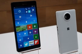 Lumia 950 & 950 XL - Xóa nhòa khoảng cách