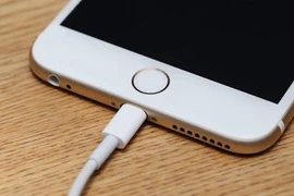 Cách chăm sóc pin smartphone đúng cách