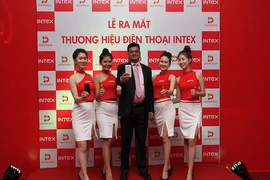 Smartphone thương hiệu Ấn Độ bất ngờ xuất hiện tại Việt Nam