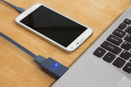 Thủ thuật sạc pin cho smartphone khi laptop đang “ngủ”