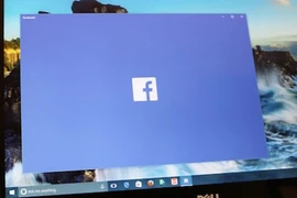 Windows 10 cho phép live video ngay trên máy tính 