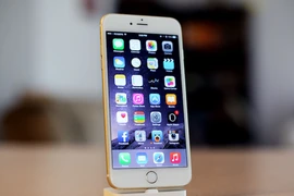 Ẩn bớt các ứng dụng không thể xóa trên iPhone