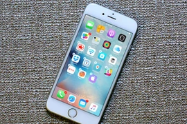 Loạt smartphone ‘khủng’ giảm giá 3 triệu đồng đầu tháng 8