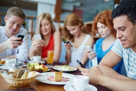 Giải pháp đơn giản giúp cai nghiện smartphone
