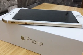 Người dùng iPhone hoang mang vì bị khóa máy