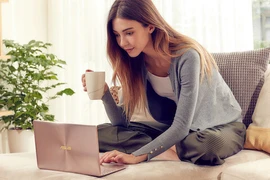 ZenBook 3 bất ngờ xuất hiện tại Việt Nam