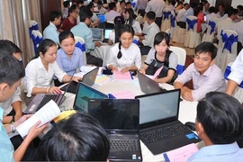Phổ cập dùng máy tính theo phương pháp sáng tạo