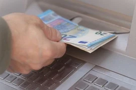 Phần mềm độc hại khiến ATM tự động ‘nhả’ tiền