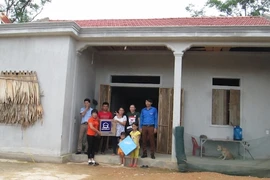 VIMS 2016 hỗ trợ 195 triệu xây dựng nhà chống lũ