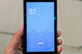 Điều khiển hệ thống điện trong nhà bằng smartphone