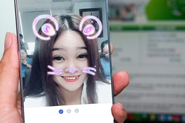 Cách mở khóa ứng dụng bằng khuôn mặt và giọng nói