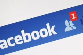 Cách ẩn mình trên Facebook