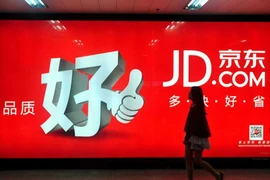 Người sáng lập trang web JD.com bị bắt vì bê bối tình dục