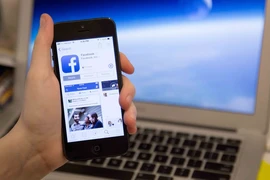 Cập nhật số điện thoại ngay để không mất Facebook, Gmail...