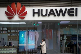 Nhật Bản ‘cấm cửa’ Huawei và ZTE
