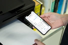 Cách in hình ảnh, tài liệu không dây từ điện thoại
