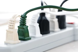 3 cách tiết kiệm tiền khi giá điện tăng cao
