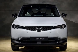 Bất ngờ với xe điện Mazda MX-30, sạc một lần đi hơn 200 km 